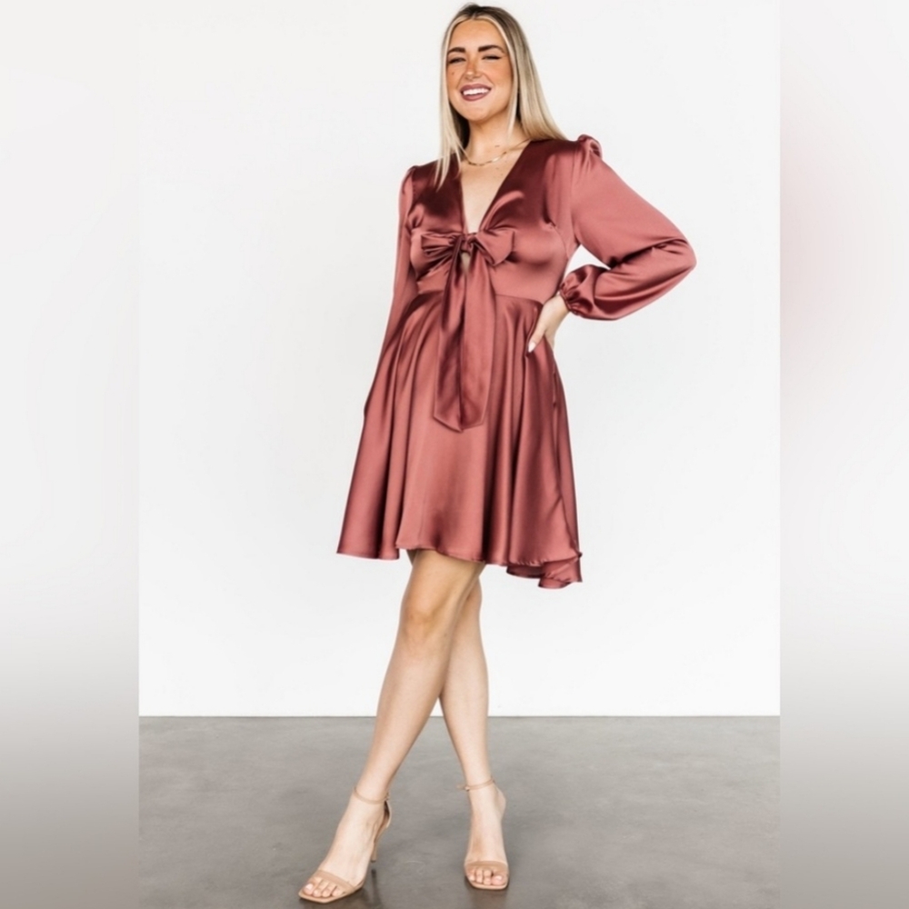 Elegant Satin Bow Dress in Rose